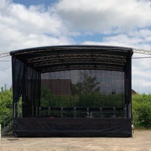 smartStage 51 – mobile Bühne mit Rundbogendach mieten